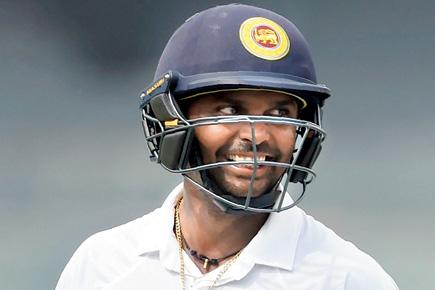 Dickwella, Gunaratne star as Sri Lanka pull off record chase to beat Zimbabwe